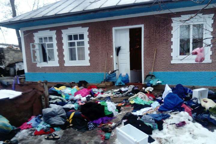 Поліцейський з Вінниччини застосував табельну зброю, аби вгамувати дебошира