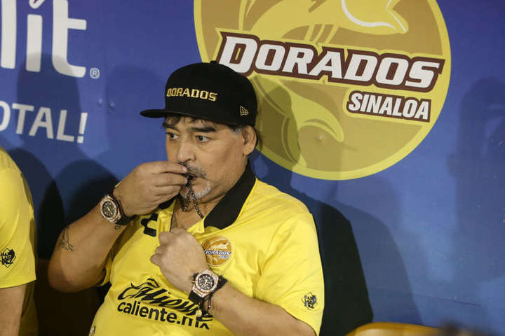 Марадона проігнорував тренування своєї команди і не поїхав на збори