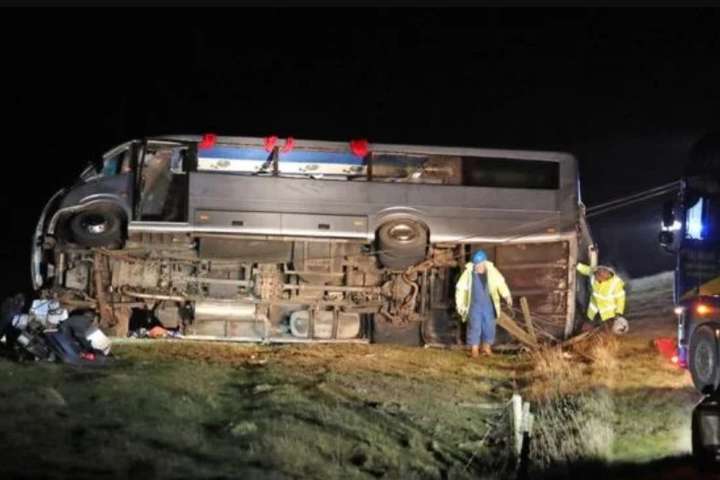 У Шотландії перекинувся автобус: один загиблий та два десятки постраждалих