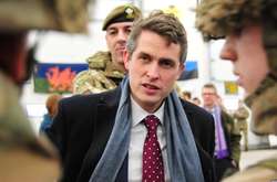 Міноборони Британії хоче відкрити дві нові військові бази після Brexit