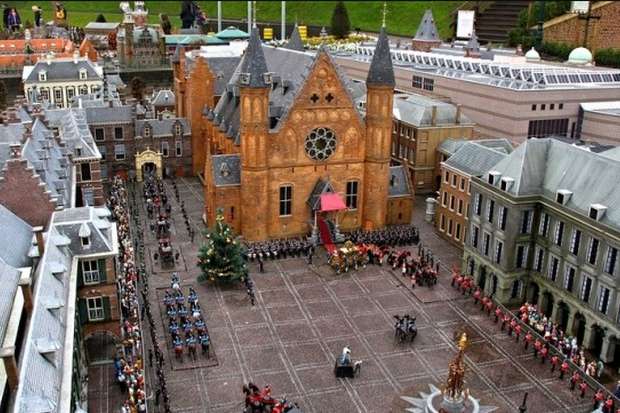 Під стінами парламенту Нідерландів відбудеться грандіозне новорічне шоу