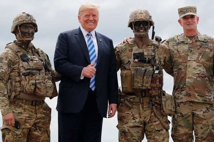 Трамп погодився сповільнити процес виведення американських військ з Сирії