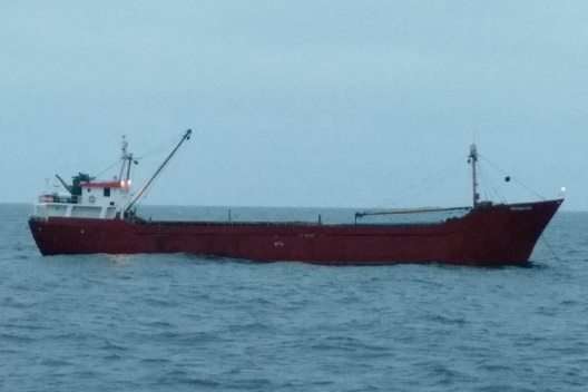 Українське судно зі стріляниною затримало контрабандистів з Танзанії 