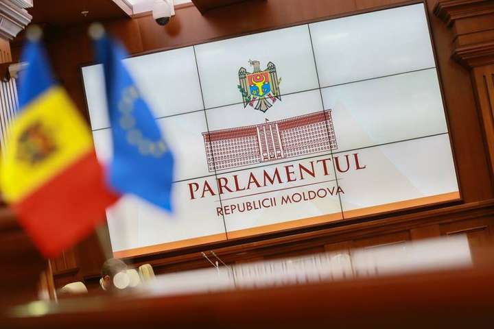У Молдові зареєструвалися перші учасники парламентських виборів