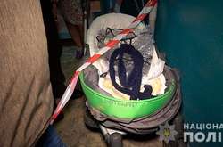 Смерть немовляти в ліфті в Сумах: поліція затримала двох підозрюваних
