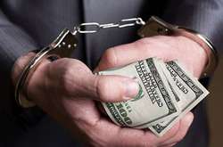 Аферисту загрожує до двадцяти років позбавлення волі