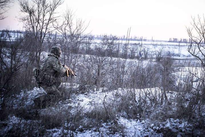 Бойовики обстріляли з гранатометів українських бійців