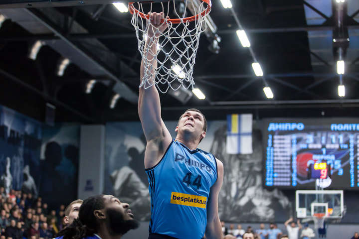 Фесенка визнали найкращим баскетболістом чемпіонату України у грудні