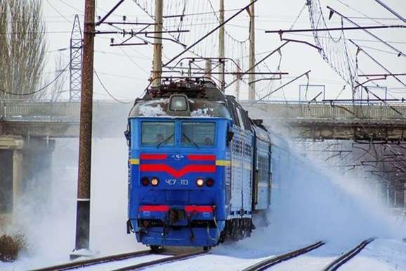 «Укрзалізниця» запустить ще один поїзд на Донбас
