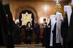 Порошенко нагородив Вселенського патріарха Варфоломія орденом «За заслуги» I ступеня