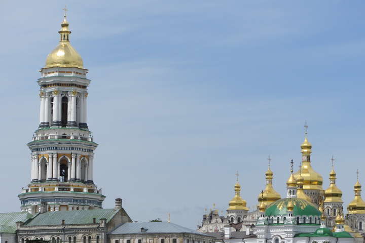 Перехід громад до Української церкви: «Правий сектор» зробив важливу заяву