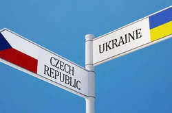 Екс-президент Чехії зробив заяву щодо провокацій України. Посол у відповідь згадав про Гітлера