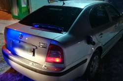 Наряд групи реагування патрульної поліції помітив та зупинив автівку