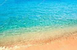 Работа мечты: В США предлагают $130 тысяч за жизнь на острове без телевизора и Wi-Fi