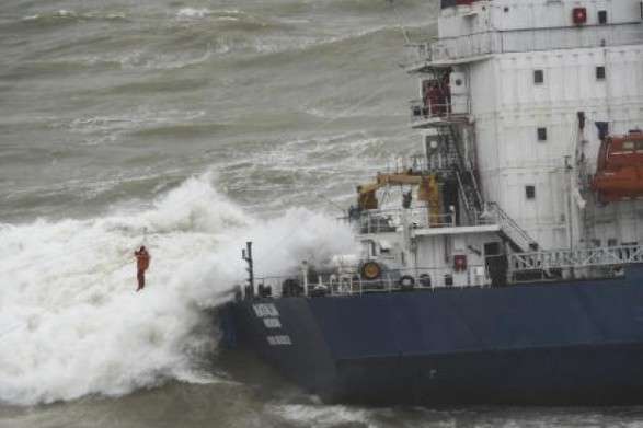 Аварія судна у Туреччині: з моря підняли тіла ще двох українців