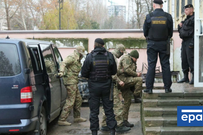 Британские депутаты написали письма захваченным Россией украинским морякам