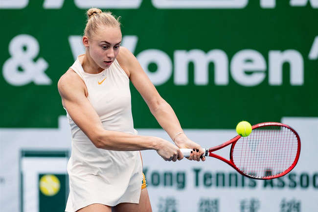Українська тенісистка Лопатецька виграла восьмий матч поспіль в Гонконзі