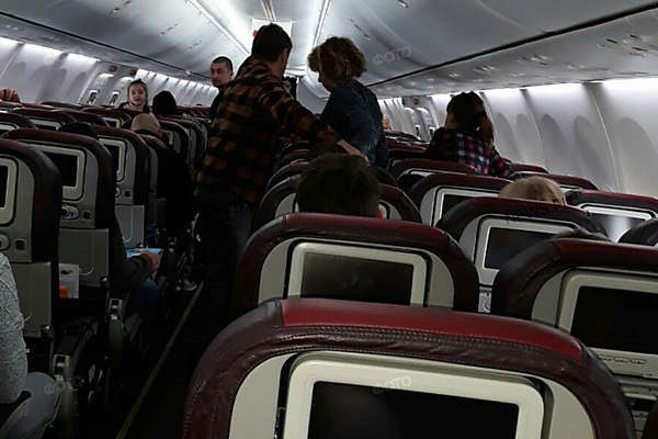 Літак з Єгипту до Миколаєва був змушений приземлитися в Одесі