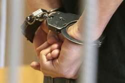 Грабіжнику загрожує до шести років позбавлення волі