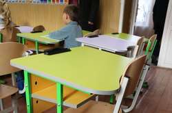 Для Березівської школи придбали нові парти