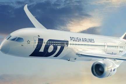Польські авіалінії скасовують деякі рейси до Києва та Львова