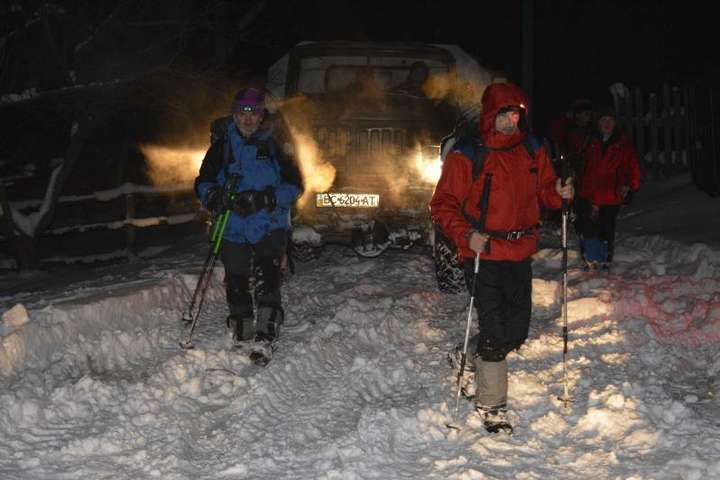 Рятувальники знайшли у Карпатах зниклого 6 січня лижника