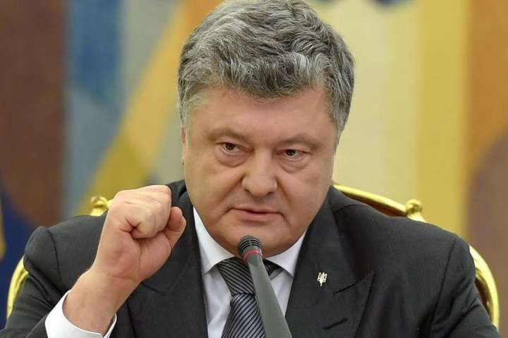 «Вивчіть українську»: Порошенко зробив важливу заяву про мову в ЗМІ