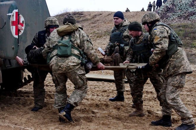 Окупанти на Донбасі поранили одного українського військового