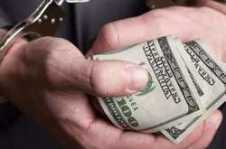 Водія з Київщини судитимуть за спробу підкупити поліцейських