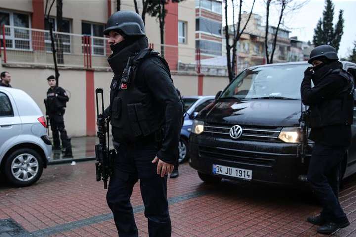 В Туреччині проходять масові арешти військових за зв’язки із Гюленом