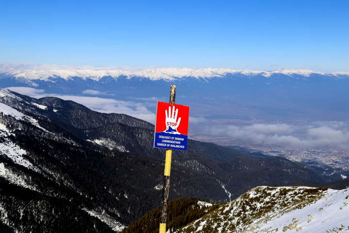 У Болгарії під сніговою лавиною загинуло двоє сноубордистів 