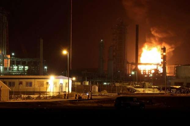 У Ємені стався потужний вибух на нафтовому заводі