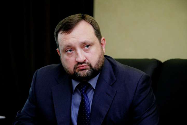 Генпрокуратура викликала на допит колишнього голову Нацбанку Арбузова