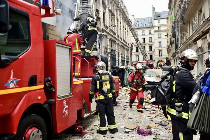 Через вибух у Парижі постраждав українець