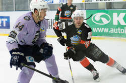 Українська хокейна ліга. «Кременчук» в напруженому поєдинку переграв «Крижаних Вовків»