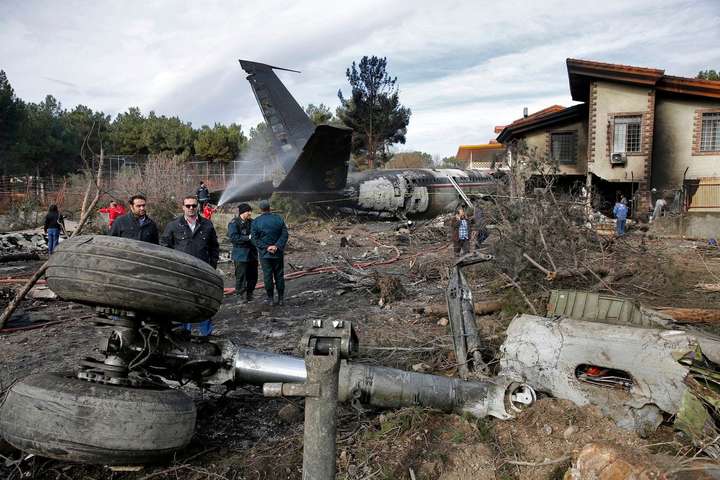 Авіакатастрофа в Ірані: кількість жертв збільшилася 