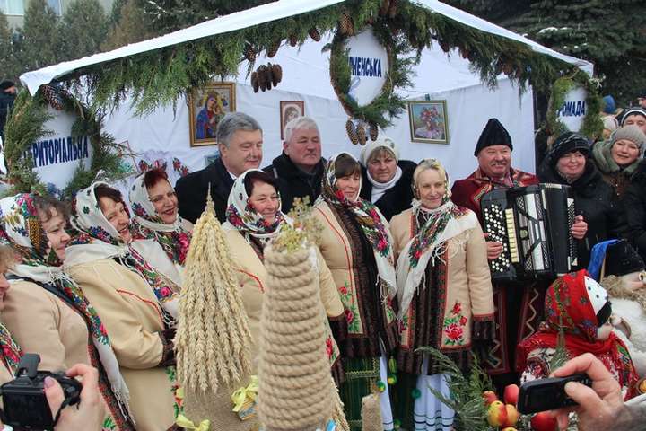 У Калинівці президент України відвідав всеукраїнське свято до 185–річчя українського поета Степана Руданського