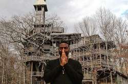 Священик з США побудував незвичайний будинок на дереві. Фотогалерея