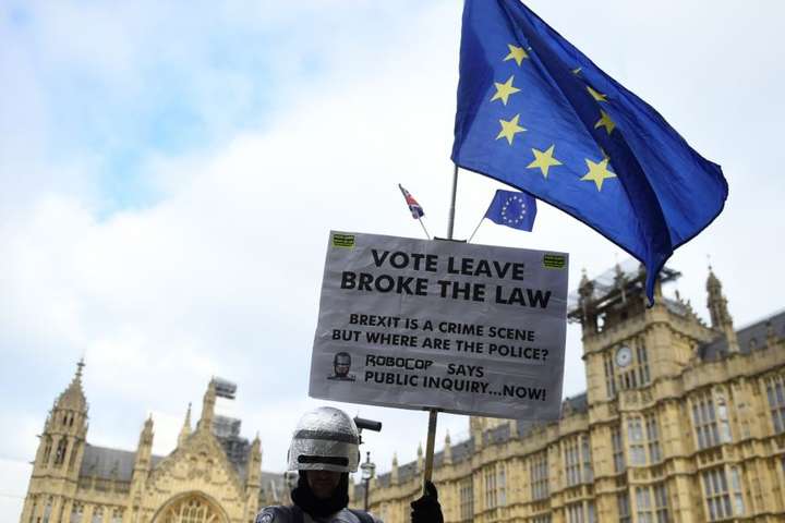 Парламент Британії проголосував проти плану Мей щодо Brexit