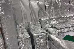 Использовали 30 рулонов фольги. Английские военные оригинально пошутили над коллегой