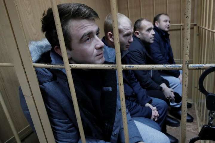 МЗС висловило протест через арешт українських моряків в Росії 