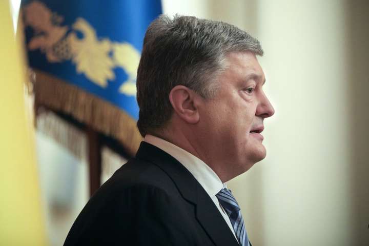 <span>Петро Порошенко під час щорічної Традиційної зустрічі з іноземними дипломатами</span> - Порошенко закликав іноземних дипломатів розповідати про неоголошену війну РФ