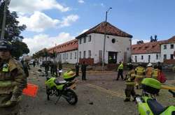 У столиці Колумбії біля поліцейської академії вибухнуло авто