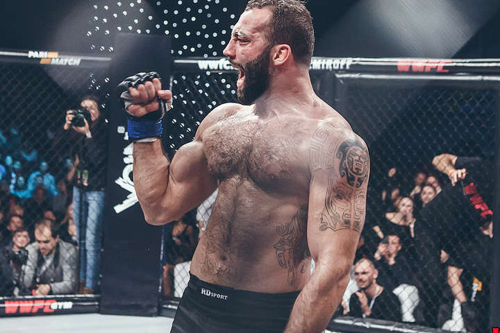 Український боєць грузинського походження Роман Долідзе перейшов у UFC