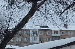 Ремонтники встановили 8 дерев&rsquo;яних опор для укріплення конструкції