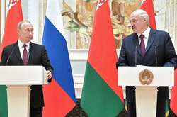 Лукашенко не собирается капитулировать перед Россией