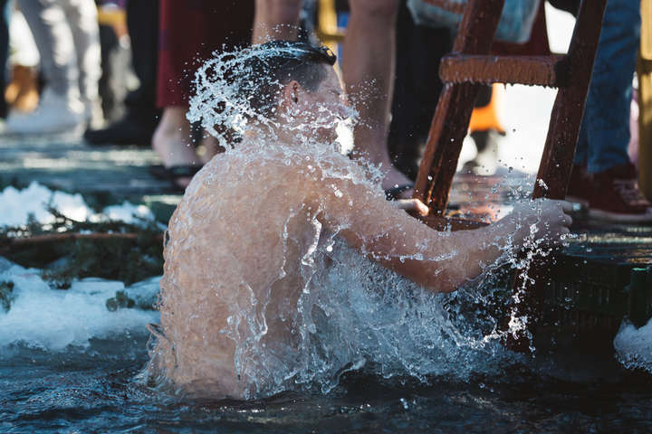 Як у Вінниці святкували Водохреща (фоторепортаж)