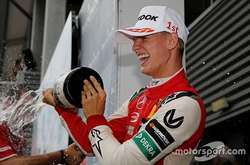 Формула-1. Ferrari підтвердила контракт із сином Шумахера