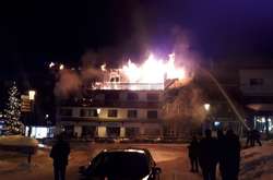 Пожежа в Куршевелі: Заради порятунку люди стрибали з вікон
