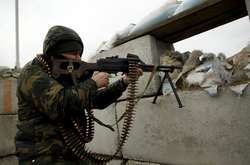 Бойовики обстріляли українських військових біля селища Водяне на Донбасі